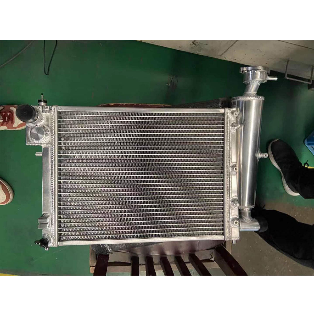 TRS Racing Aluminum Radiator For CITROEN SAXO PHASE 1 1.4 1.6 VTR 8V 96-03