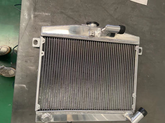 TRS Racing Full Aluminum Radiator For Alfa Romeo Giulia Coupe Bertone (1968 - 1976)