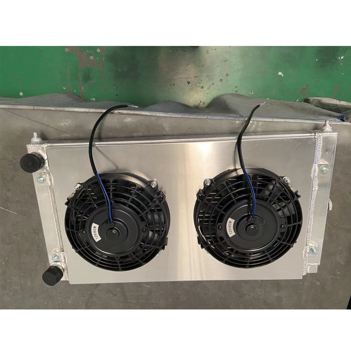 Aluminum Radiator With fan Shroud For Volkswagen Golf 1 /2 GTi 1600 et 1800 1976 - 1991